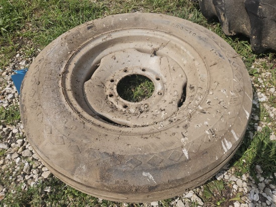 Tire 8 bolt implement