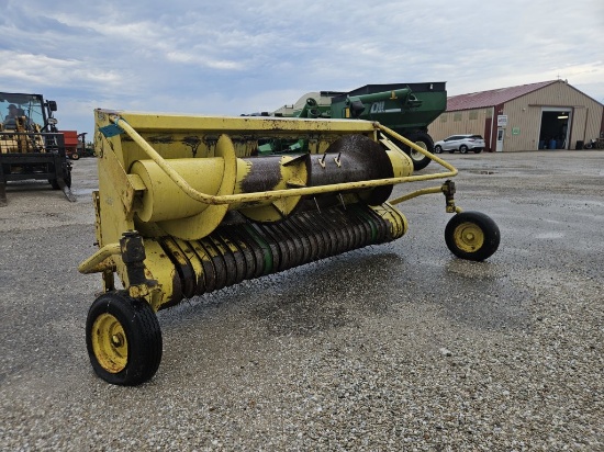 John Deere Hay head 7 foot