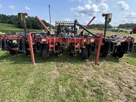 Krause Gladiator Strip Till Bar