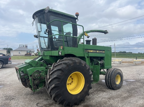 1997 John Deere 5830