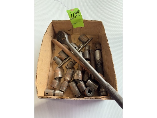 Socket Wrench Set with Assorted Sockets
