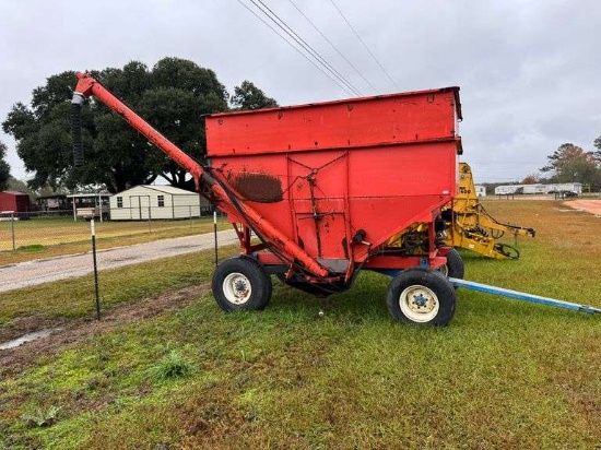 Gravity Flow Feed/Seed Buggy w/Auger Boom