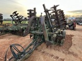 John Deere Tandem Offset Disc 19'