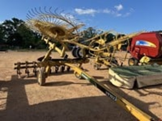 Vermeer VR1022 Hay Rake
