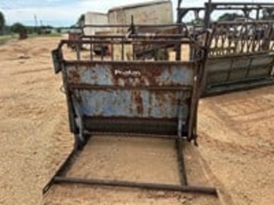 Priefert Calf Table