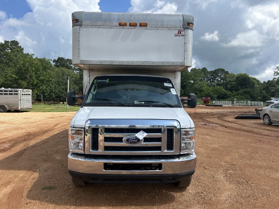 2012 Ford E-450 Box Truck