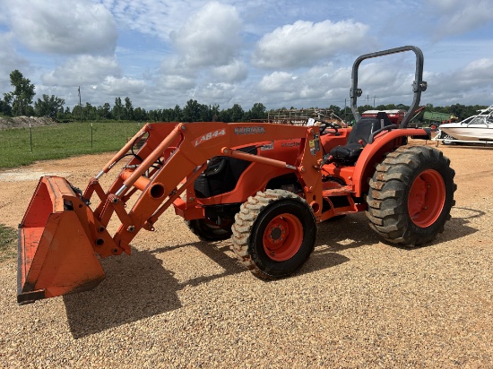 Kubota MX5100 w/ LA844 Loader