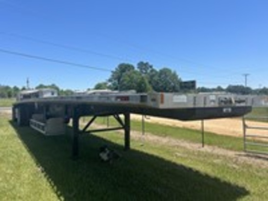 2013 Fontaine Trailer 48'