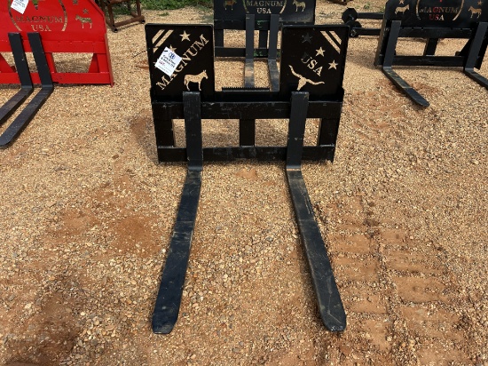 Magnum USA Pallet Forks