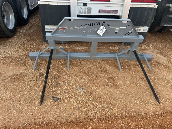 Magnum USA Double Hay Spear