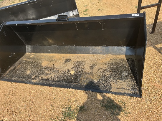 84in skid steer snow/litter bucket