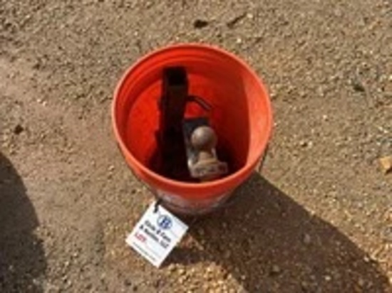 Receiver Hitches & Vice