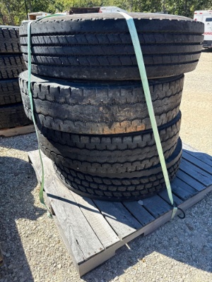 Pallet Of Used Commercial Semi Truck Tires