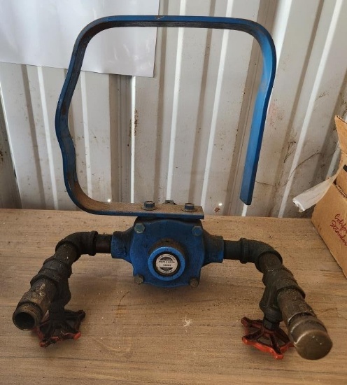 Pump for Tractor (was used for Hyd fluid)