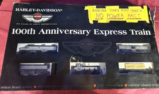 Harley-Davidson 100th Anniversary Express Train Includes Engine Cars and Track, no power pack
