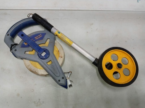 Measuring wheel and measuring tape