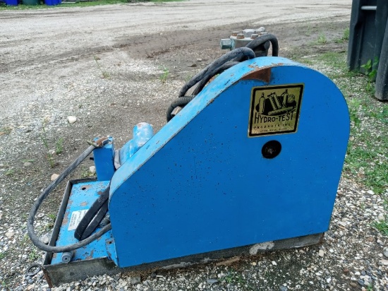 C02 Hydro Pump pumps C02 into Fire Ext