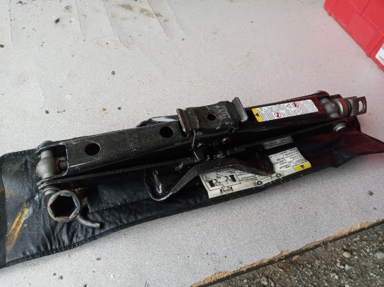 Car jack with tools