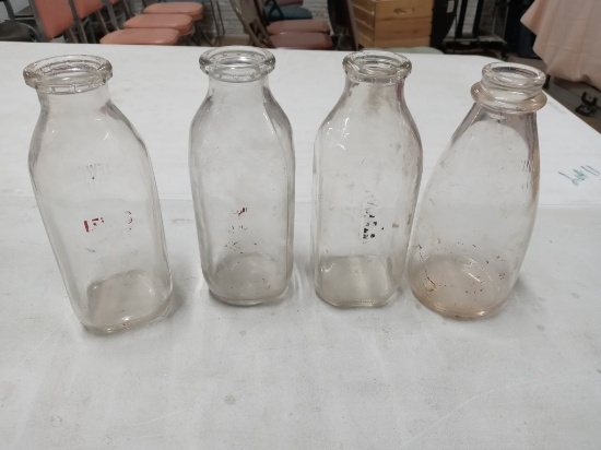 Set of 4 Milk bottles, Lewes Dairy, Greenspring +