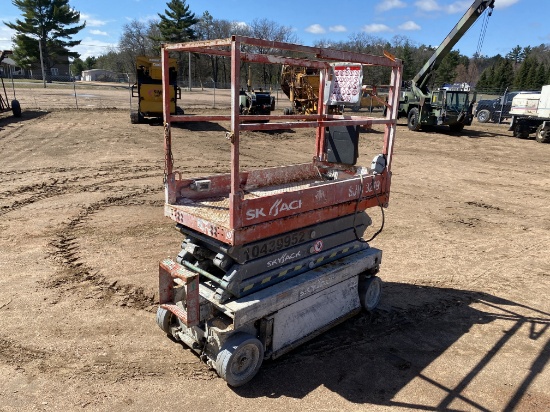 2015 Skyjack 3219 Scissor Lift