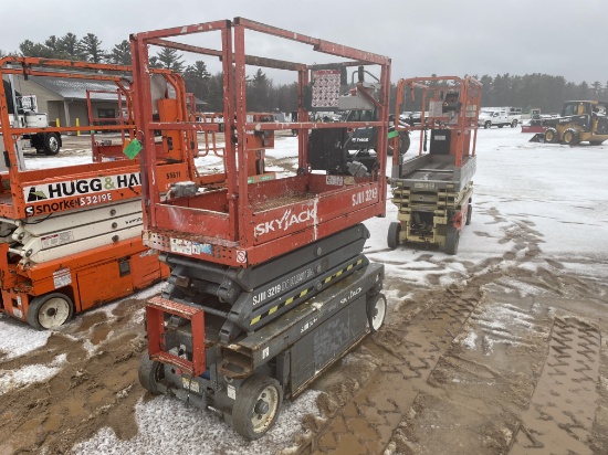 SkyJack SJIII 3219 24V Scissor Lift