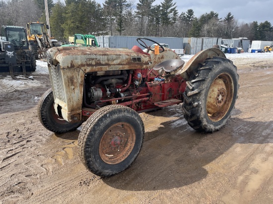 Ford 640 Wide Front Tractor