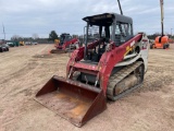 2018 Takeuchi Tracked Skidsteer with 66