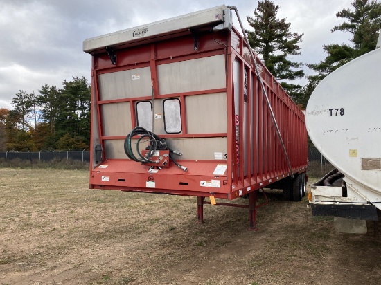 2017 Meyer Boss 9136RT Silage Trailer (Has WI Title)