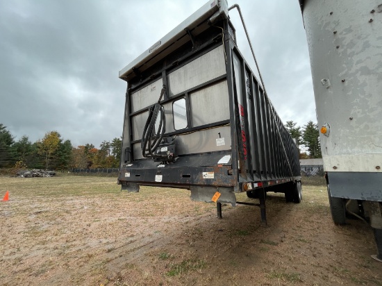 2013 Meyer Boss 9136T Silage Trailer (Title in Delay)