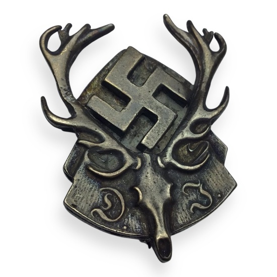 German Hunting Assoc D. J. Deutsche Jagerschaft Badge type 2
