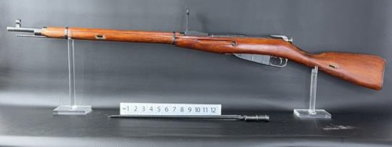 Mosin Nagant with Bayonet 7.62x54 Bolt Action