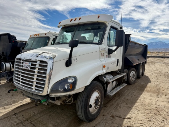 2016 FREIGHTLINER CASCADIA 125 DUMP TRUCK
