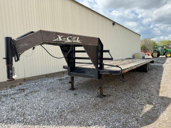 X-Cel GN Flatbed Trailer