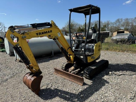 Yanmar V1017 Mini Excavator - Diesel