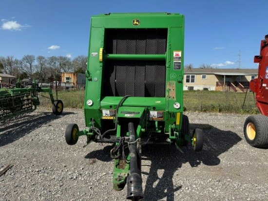 John Deere 468 Mega Wide Plus Round Baler with Net-Wrap