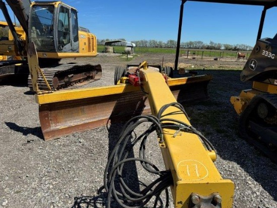 Industrias America 160R, Pull-Type, All Hydraulic 16' Blade