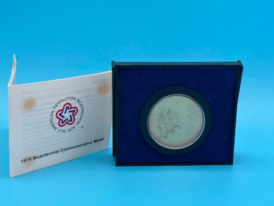 1976 Bicentennial Commemorative Medal