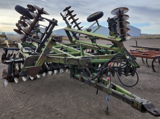 John Deere Folding Disc