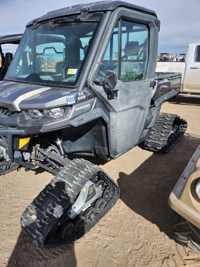 Can-Am Track Machine