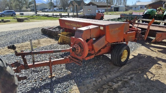 New Holland Model 278 Baler