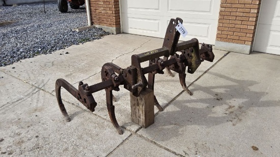 John Deere Cultivator
