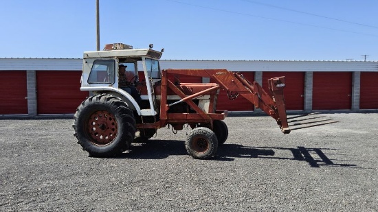 International 1066 Hydro Tractor w/ Loader