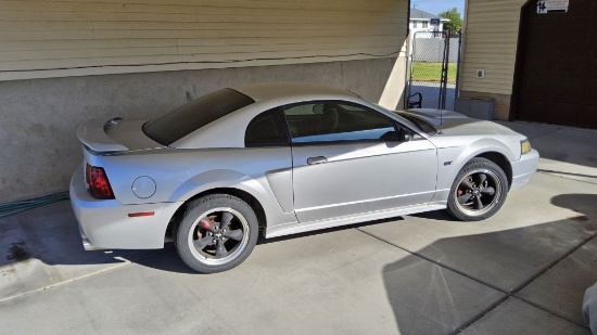 2001 Ford Mustang GT Coupe- 220882