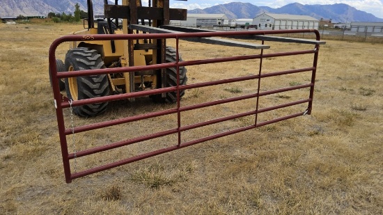 QTY (1)- 12ft Red BullMax Gate