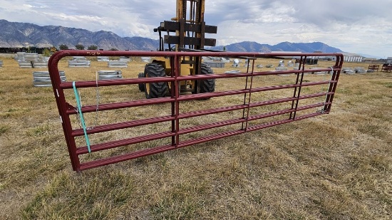 QTY (2)- 16ft HD BullMax Red Gates