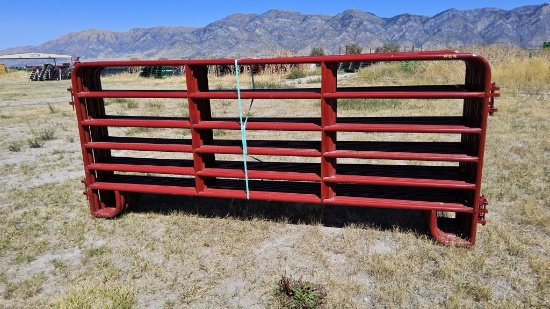 QTY (10)- 12ft Red American Corral Panels