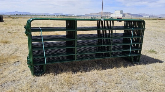QTY (20)- 12ft Green American Corral Panels