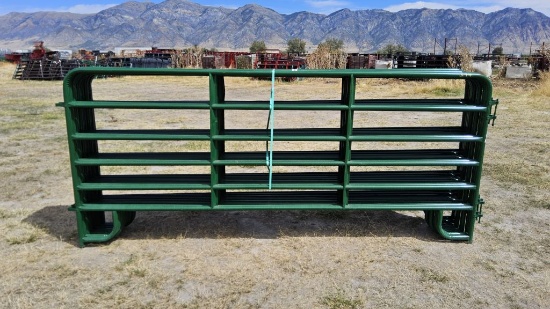 QTY (10)- 12ft Green American Corral Panels