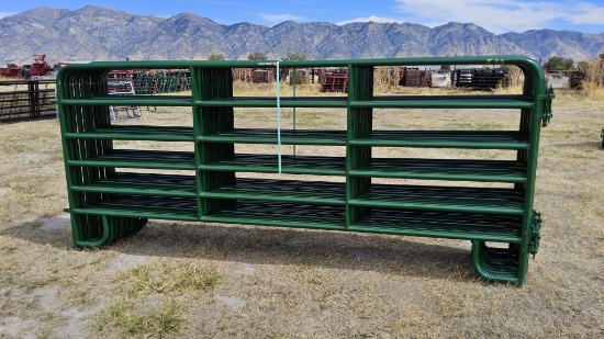 QTY (12)- 12ft Green American Corral Panels