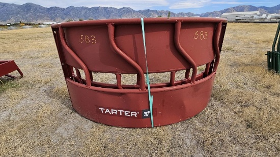 8ft Red Titan Cattle Feeder- Complete Feeder